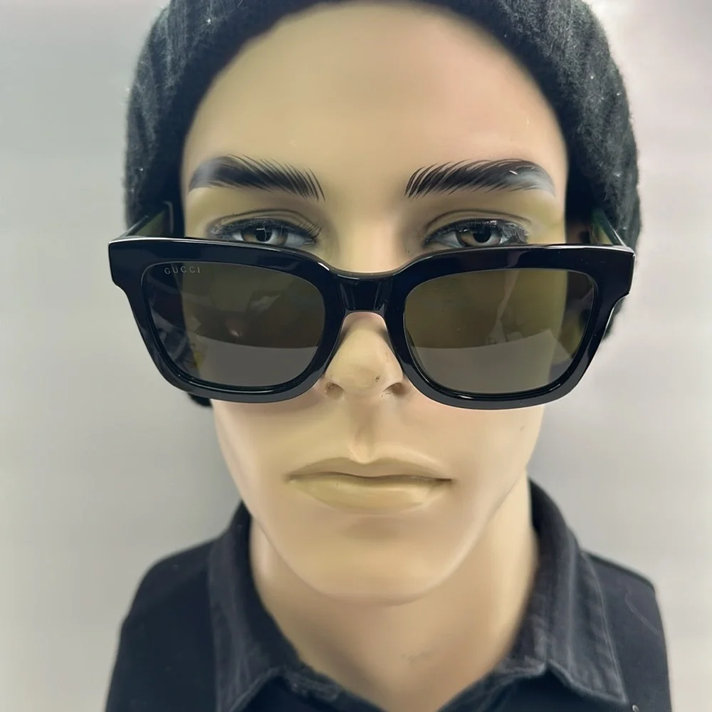 New Authentic Gucci Gucci GG0001SN 002 Black/GREEN/ Red Sunglasses